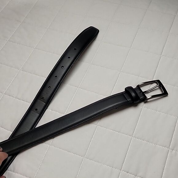 Perry Ellis Portfolio Men’s Black Bonded Leather Belt Size 52 Dress Casual - Picture 4 of 4